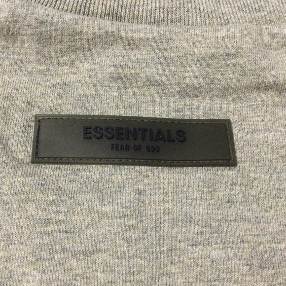 Essentials Fear of God Men's Dark Oatmeal Short Sleeve T-Shirt - Picture 9 of 12